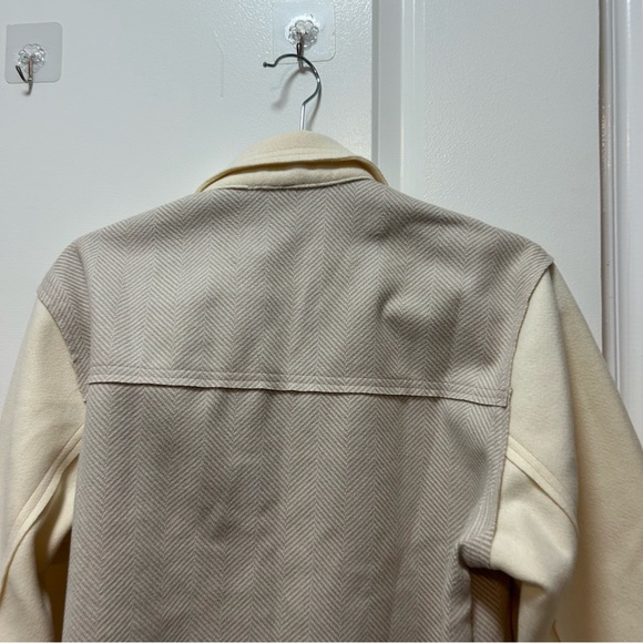 Elegant Cream and Gray Women's Utility Jacket - Picture 9 of 10